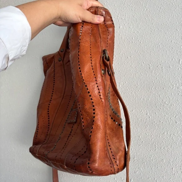 Campomaggi 100% Leather Tan Studded Tote Bag w/ Strap - Picture 13 of 13